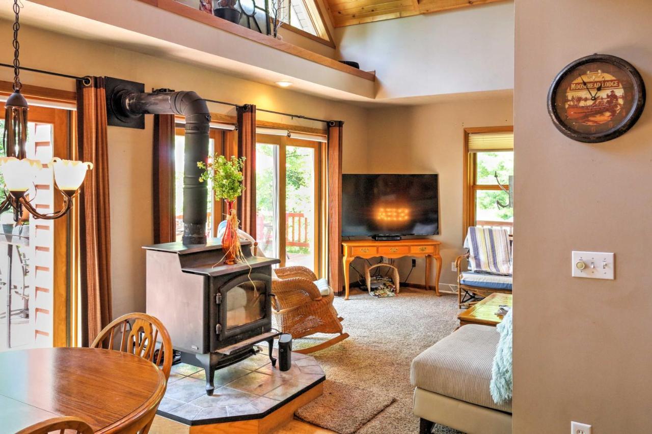 Roomy House On 2 Acres - 2 Mi To Egg Harbor Beach! מראה חיצוני תמונה