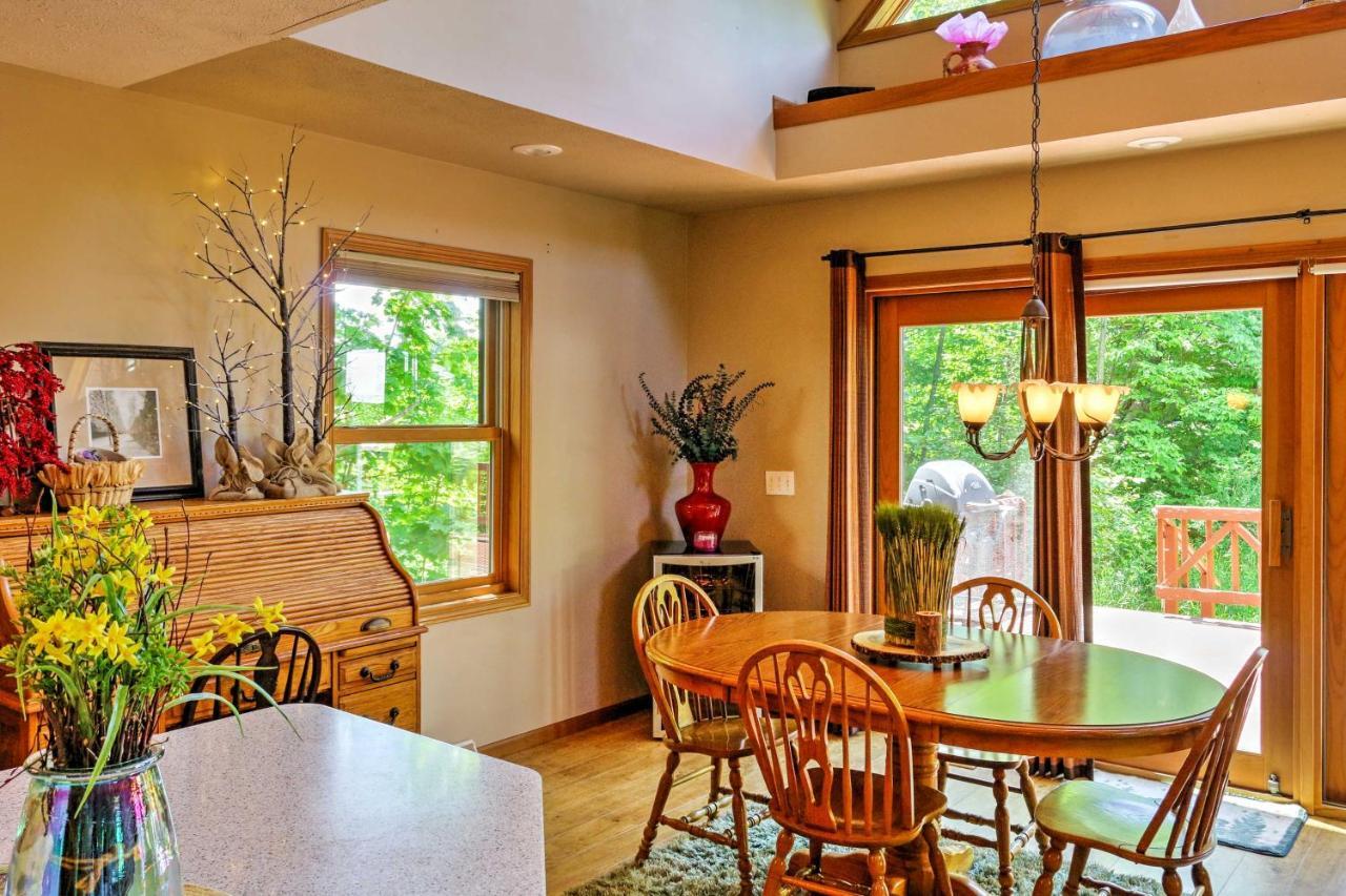 Roomy House On 2 Acres - 2 Mi To Egg Harbor Beach! מראה חיצוני תמונה